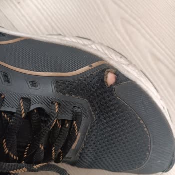 Altı Ayda Yırtılan Puma Ayakkabı Ve Çözülmeyen Garanti Sorunu