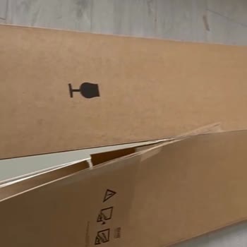 IKEA Mirrored Cabinet Delivered Broken - Store Refusing Replacement