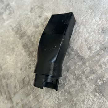 3 Ayda Kırılan Başlık Bağlantısı Nedeniyle Süpürge Kullanılamaz Hale Geldi