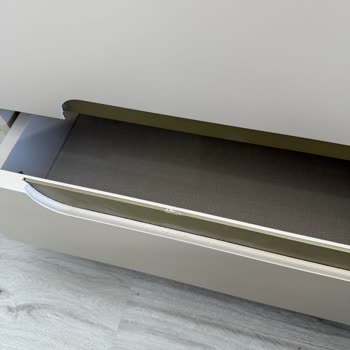 Ayıplı Mobilya Teslimatı Ve Sözleşmeye Aykırı Ürünler Nedeniyle Mağduriyet