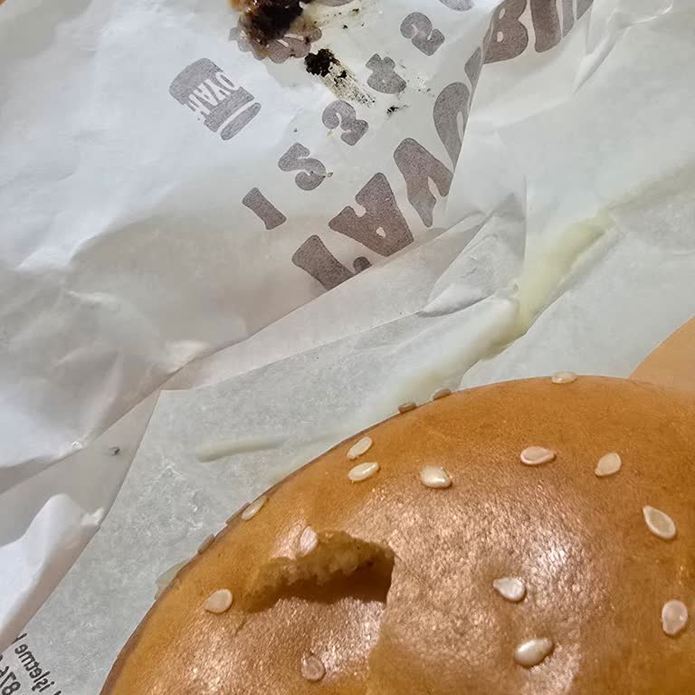 Siparişimde Yabancı Cisim Çıktı, Hijyen Ve Müşteri Hizmetleri Konusunda Hayal Kırıklığı