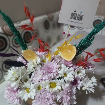 Siparişten Farklı Ve Kusurlu Çiçek Gönderimi, Müşteri Hizmetsizliği