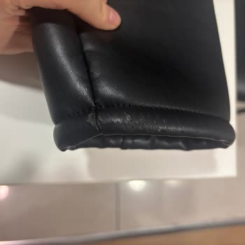 Derimod Kısa Sürede Deforme Olan Deri Ceket İçin Değişim Veya İade Talebim Reddedildi