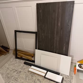 Koçtaş'tan Eksik Aksesuarlarla Teslim Edilen Çalışma Masası