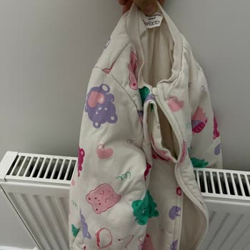 Bebek Uyku Tulumunda Silinmeyen Yazı Ve Hijyen Sorunu