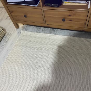 Ross Halıdan Sipariş Ettiğim Ürün Hatalı Ve Değişim Sürecinde Mağdur Edildim