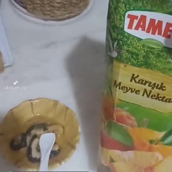 Tamek Meyve Suyunun İçinden Çıkan