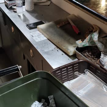Ekrem Coşkun Döner Hijyen Sorunu ve İlgisiz Çalışanlar