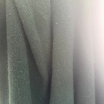 Koltuk Örtüsü Tüy Topluyor Ve Topaklanma Yapıyor