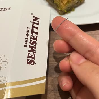 Baklavacı Şemsettin Baklavada Yabancı Cisim Ve Tazelik Sorunu Yaşadık