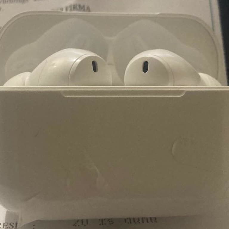 Aldığım Bluetooth Kulaklık Hem Arızalı Hem De Vaat Edilen Özellikleri Karşılamıyor