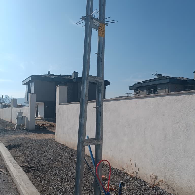 Duraklarda Bilgilendirme Ve Oturma Alanı Eksikliği Mağduriyet Yaratıyor