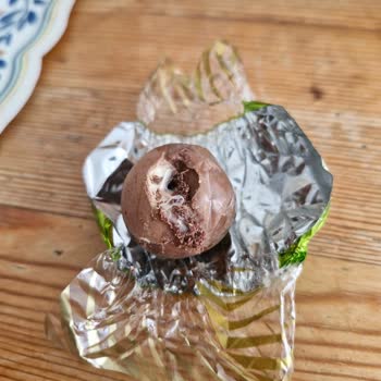 Hediye Çikolatada Kurtçuk Şoku Ve Cevapsız Kalan Şikayet