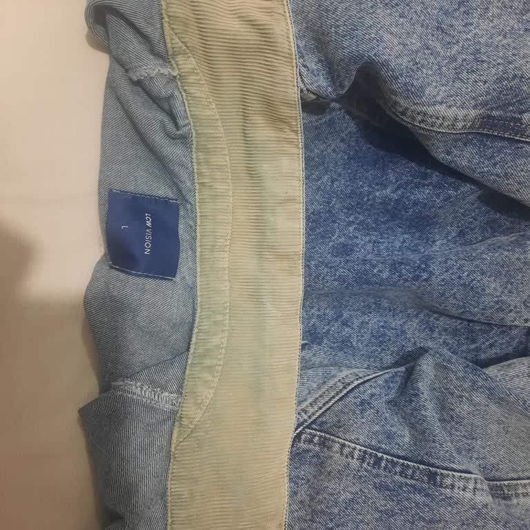 Yeni Aldığım Kot Ceket İlk Yıkamada Renk Verdi