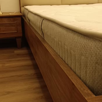 Kısa Sürede Deforme Olan Yatak Ve İlgisiz Müşteri Hizmetleri Mağduriyeti