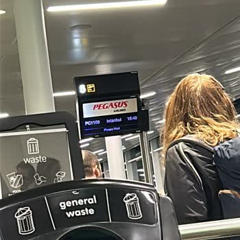 Uçuş Sonrası Bagaj Hasarı Ve Havalimanında Şikayet Sürecinde Yaşanan Sorun