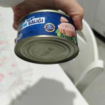 Derya Ton Balığı Konservesinden Yabancı Madde Çıkması Ve Hijyen Endişesi!