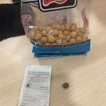 Aldığım Kuruyemişten Taş Çıktı, Sağlığım Tehlikeye Girdi