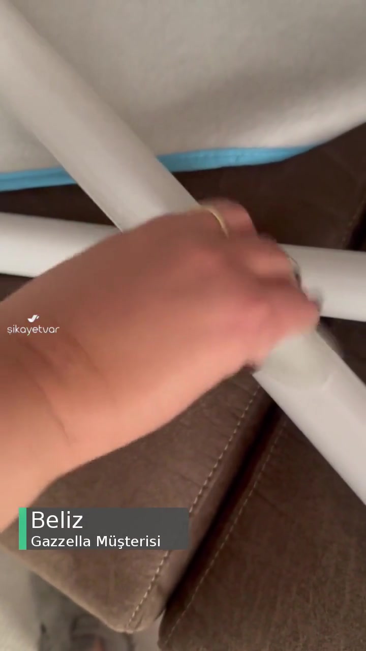 Gazzella Ütü Masası Dağıldı videonun kapak resmi