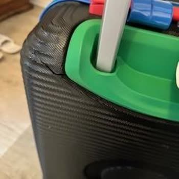 Seyahat Sırasında Hasar Gören Valizlerim İçin Mağduriyetim Giderilmiyor