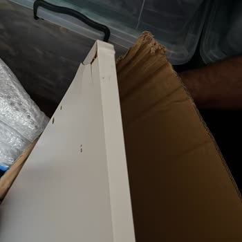 Kırık Gardırop Teslimatı Ve Uzayan Mağduriyet Süreci