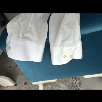 Üretim Hatalı Ve Yanlış Renkli Gömlek İçin Değişim Talebim Reddedildi