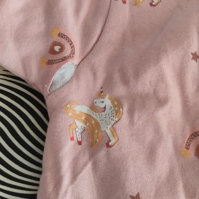 Kısa Sürede Deforme Olan Bebek Uyku Tulumu Ve Yetersiz Marka Desteği