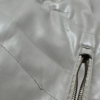 Zara'dan Aldığım Deri Yelek Kısa Sürede Söküldü, Fiş Olmadan Destek Alamadım