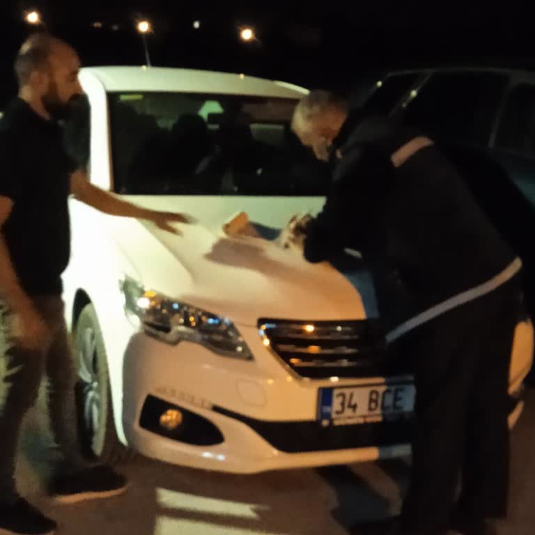 Peugeot 301 Arızası İçin Serviste Uzun Süre Bekletilme Ve Bilgilendirme Eksikliği
