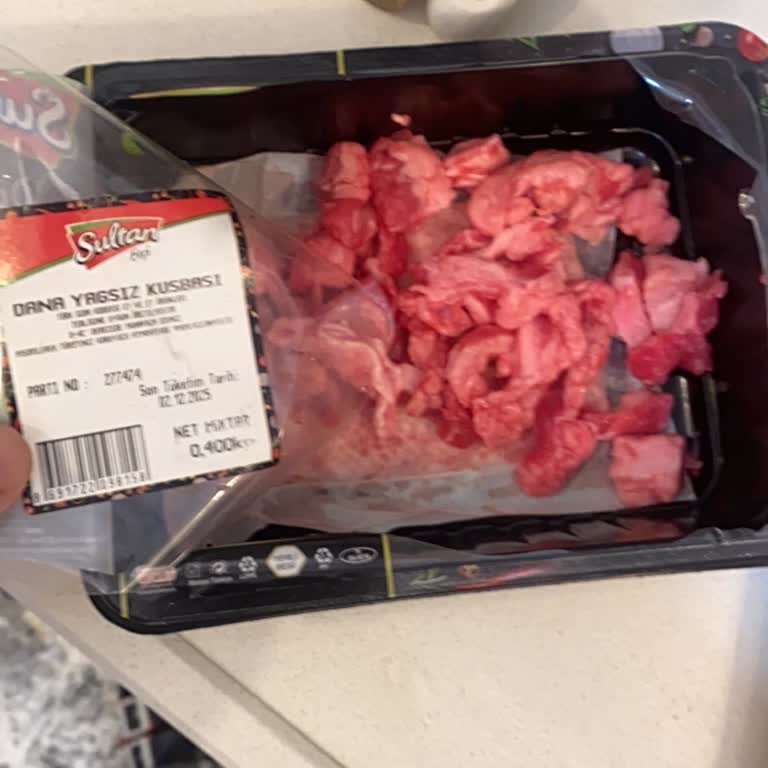 Satın Alınan Etin Büyük Kısmının Yağlı Çıkması Ve Ürün Kontrol Eksikliği