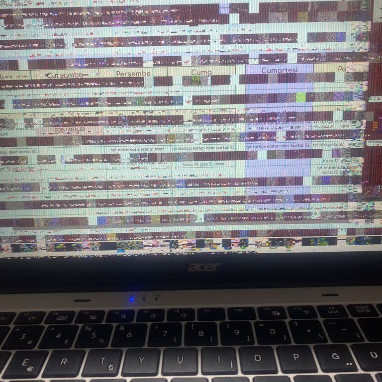 Acer Laptop Arızası 4 Kez Servise Gitti, Çözüm Sunulmadı