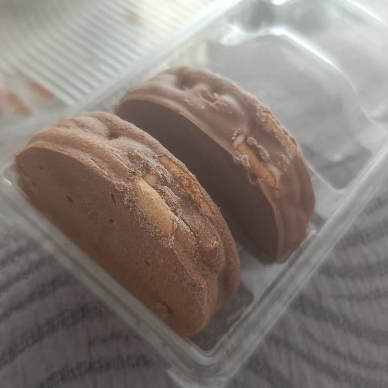 Ülker Halley'de Son Tüketim Tarihi Geçmemiş Bozulmuş Ürünle Karşılaştım, Güvenim Sarsıldı