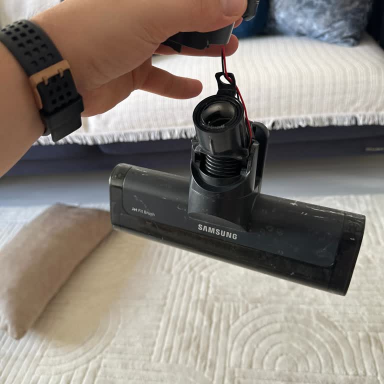 Samsung Jet 60 Süpürge Başlığının Kısa Sürede Kırılması Ve Mağduriyet