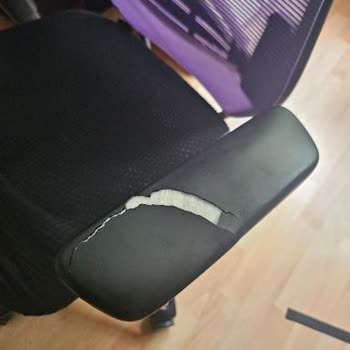 Garanti Kapsamındaki Ofis Sandalyesinde Erken Deformasyon Ve Yetersiz İnceleme