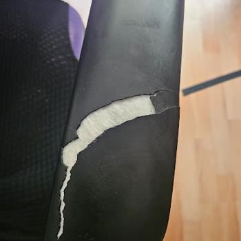 Garanti Kapsamındaki Ofis Sandalyesinde Erken Deformasyon Ve Yetersiz İnceleme