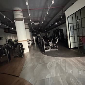 Macfit | İstanbul Avrupa Elektrik Kesintisi Yüzünden Bekliyoruz Ve Spor Yapamıyoruz