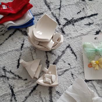 Kargo İle Gönderilen Hediyedeki Fincanlar Hasarlı Ulaştı, Mağduriyetimin Giderilmesini İstiyorum