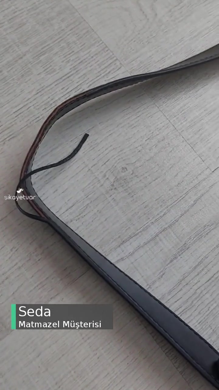Matmazel Çanta Askısında Ve Fermuarında Soyulma videonun kapak resmi