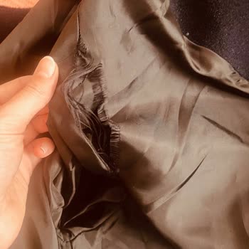 Kısa Sürede Yırtılan Kaban Tamir Sonrası Daha Da Kötüleşti, İade Veya Değişim İstiyorum