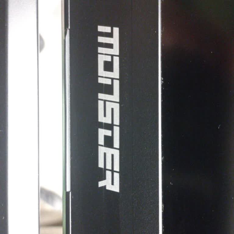 Bakım Sonrası Bilgisayarımda Oluşan Çizikler İçin Çözüm Bekliyorum