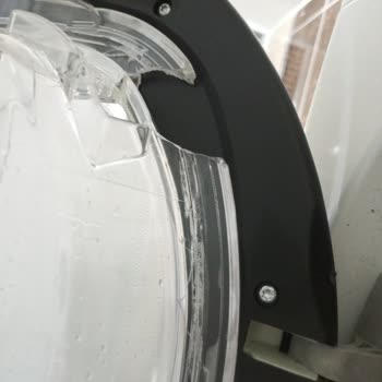 Hoover Kurutma Makinesi Su Haznesi Kapağı Kırıldı: Garanti Kapsamında Çözüm Talebi