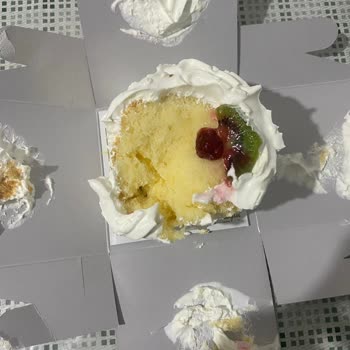 Dağılan Pasta Ve Yetersiz İade Nedeniyle Mağduriyet