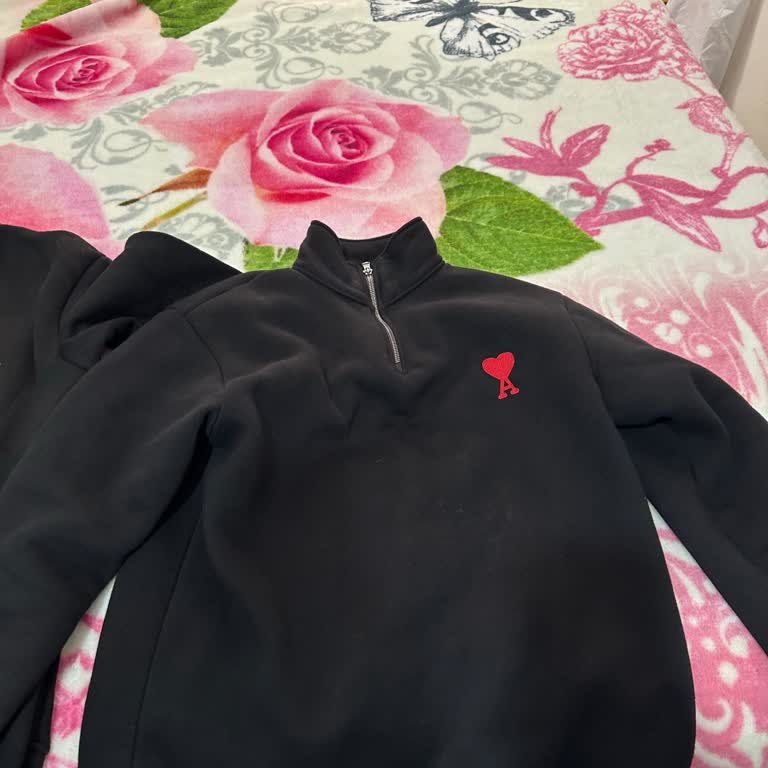 Sorunlu Ürünler Ve Satıcıdan Hakaret: Shopier Real Wear Mağazasından Aldığım Ürünlerin İadesini Ve Ücretimin Geri Ödenmesini Talep Ediyorum