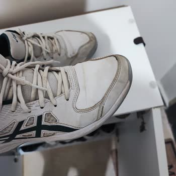 Kısa Sürede Deforme Olan Asics Ayakkabıya Garanti Reddi