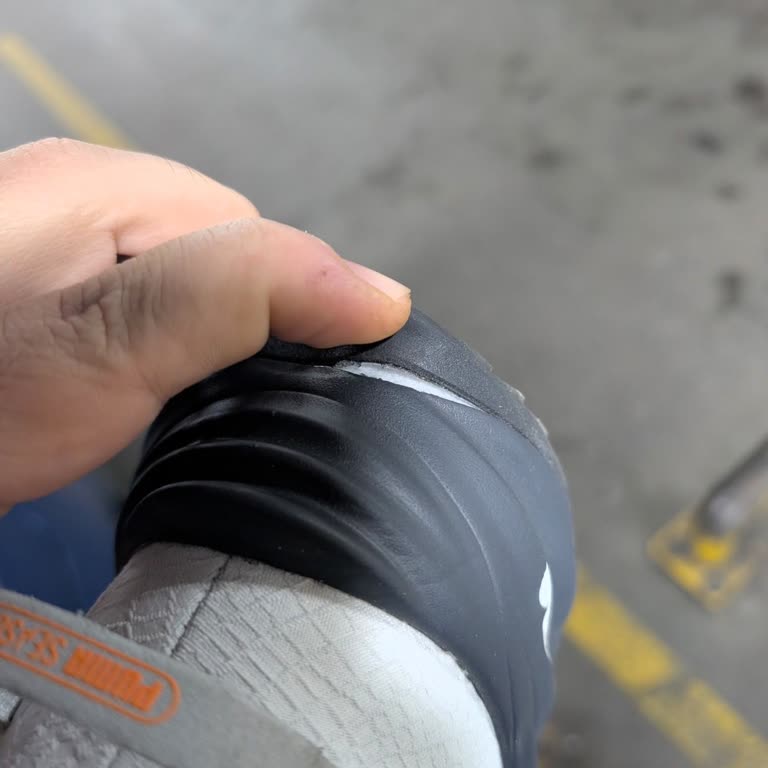 Puma Shoes’ Sole Came Apart After Minimal Use