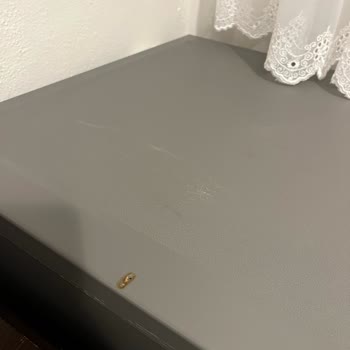 Teşhir Ve Hasarlı Ürün Satışı: Vestel Bayisinden Aldığım Derin Dondurucunun İadesini Talep Ediyorum