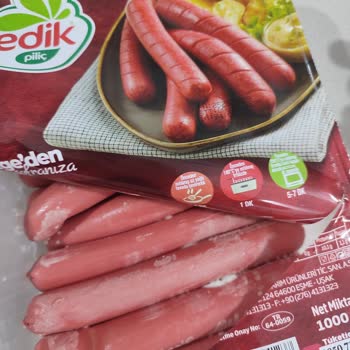 Son Kullanma Tarihi Geçmemiş Sosislerde Beyaz Noktalar Ve Bozulma Şoku