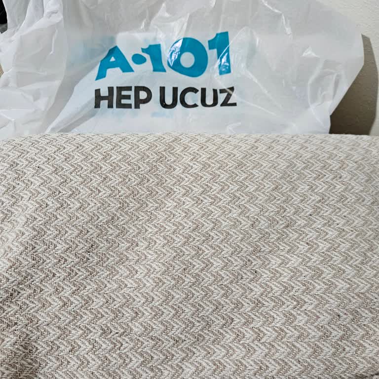 Aynı Gün Kredi Kartı İadesi Yapılmadı, İlgisiz Davranışla Karşılaştım