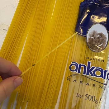Nuh’un Ankara Makarnası Spagetti Ürününde Siyah Lekeler Ve İade Talebi