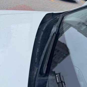 BMW F30 Kronik Parça Sorunları Ve Servise Ulaşamama Mağduriyeti